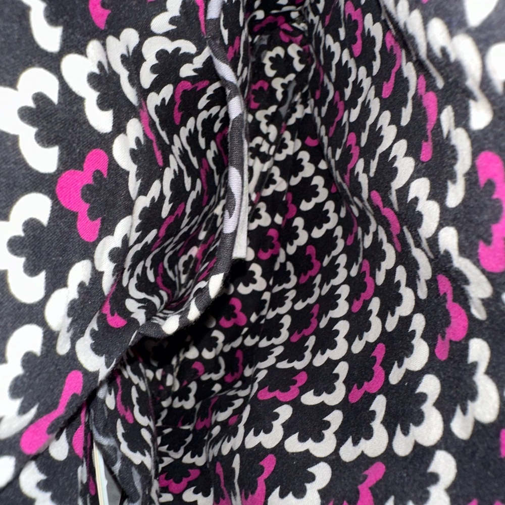 Vera Bradley crossbody - Picture 3 of 5